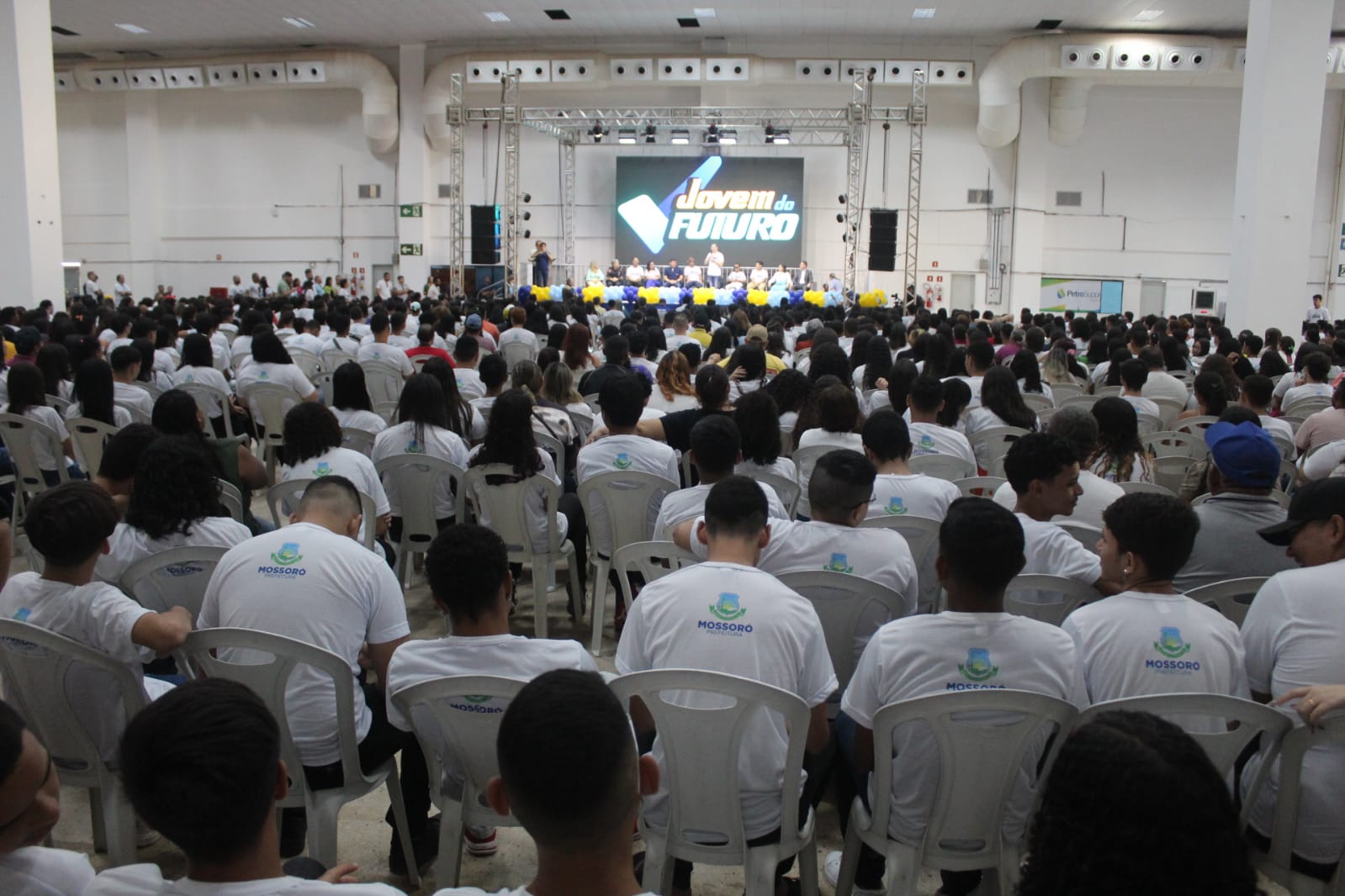 Prefeitura divulga as turmas e locais de aulas do programa “Jovem do Futuro” 2023