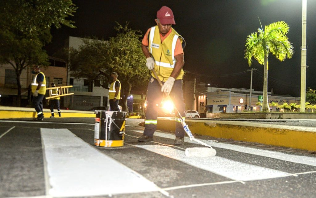 Prefeitura avança em mobilidade com implantação de novas sinalizações