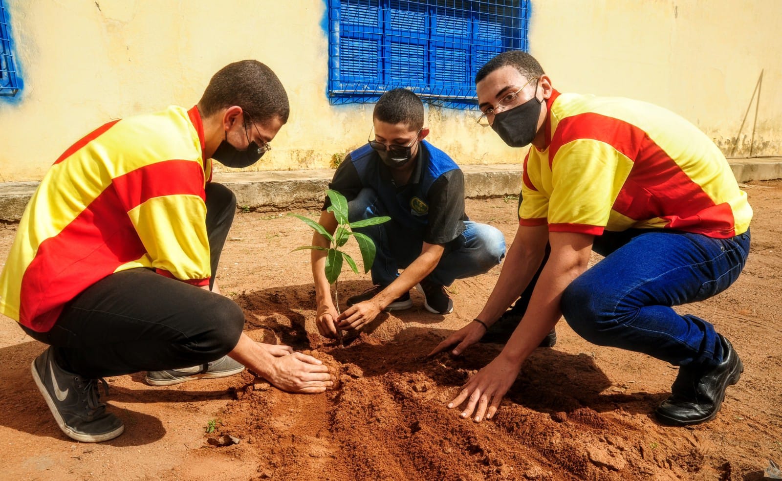 Programa “Mossoró Verde” leva ações de educação ambiental e arborização às escolas