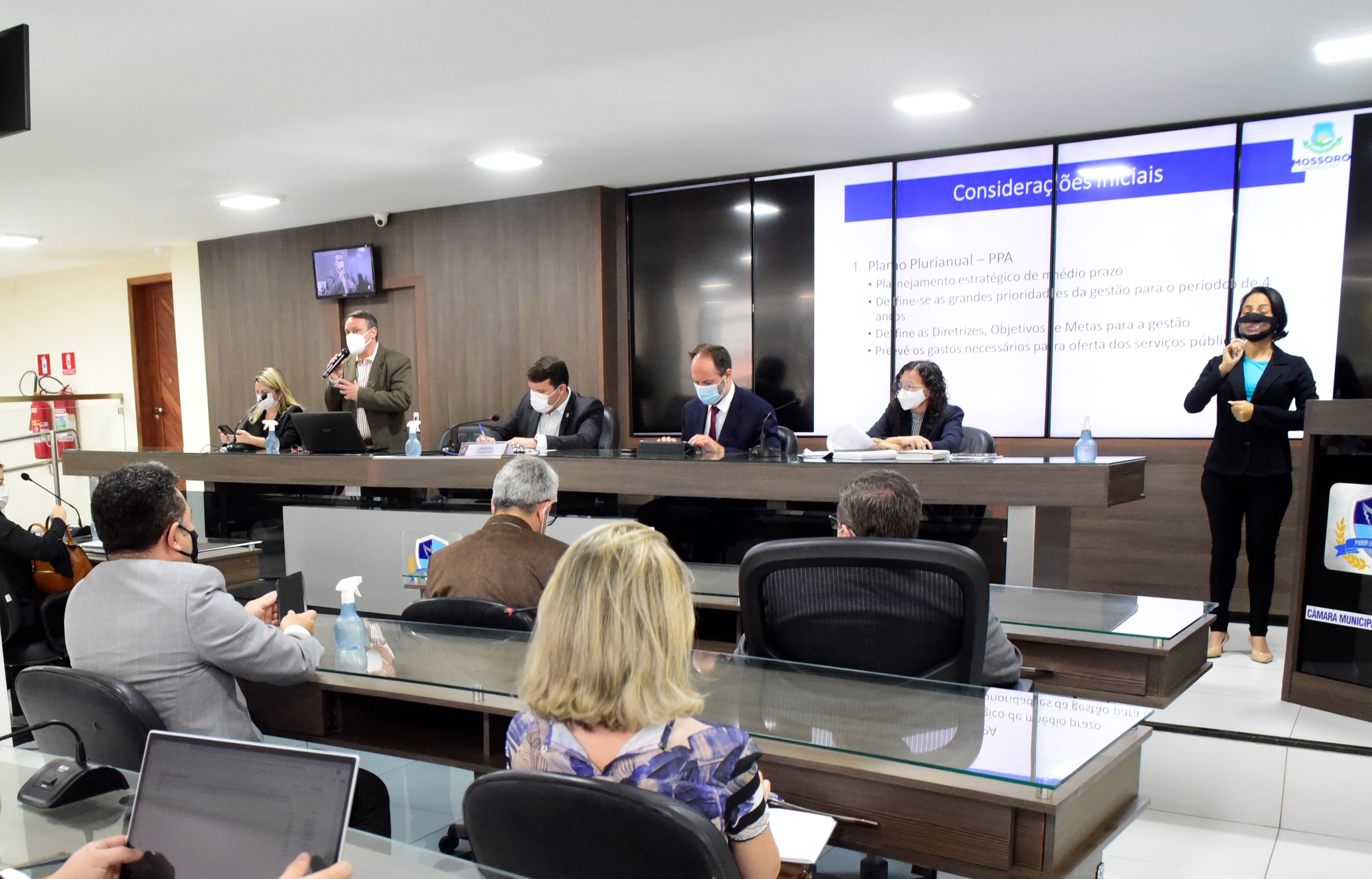 Plano Plurianual 2022/2025 é debatido em audiência na Câmara Municipal de Mossoró