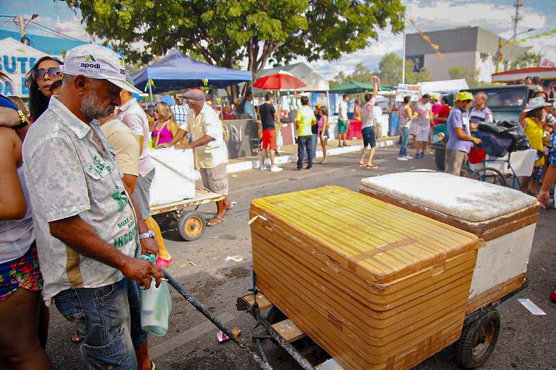 Prefeitura garante isenção de taxa para pequenos comerciantes em polos do Mossoró Cidade Junina