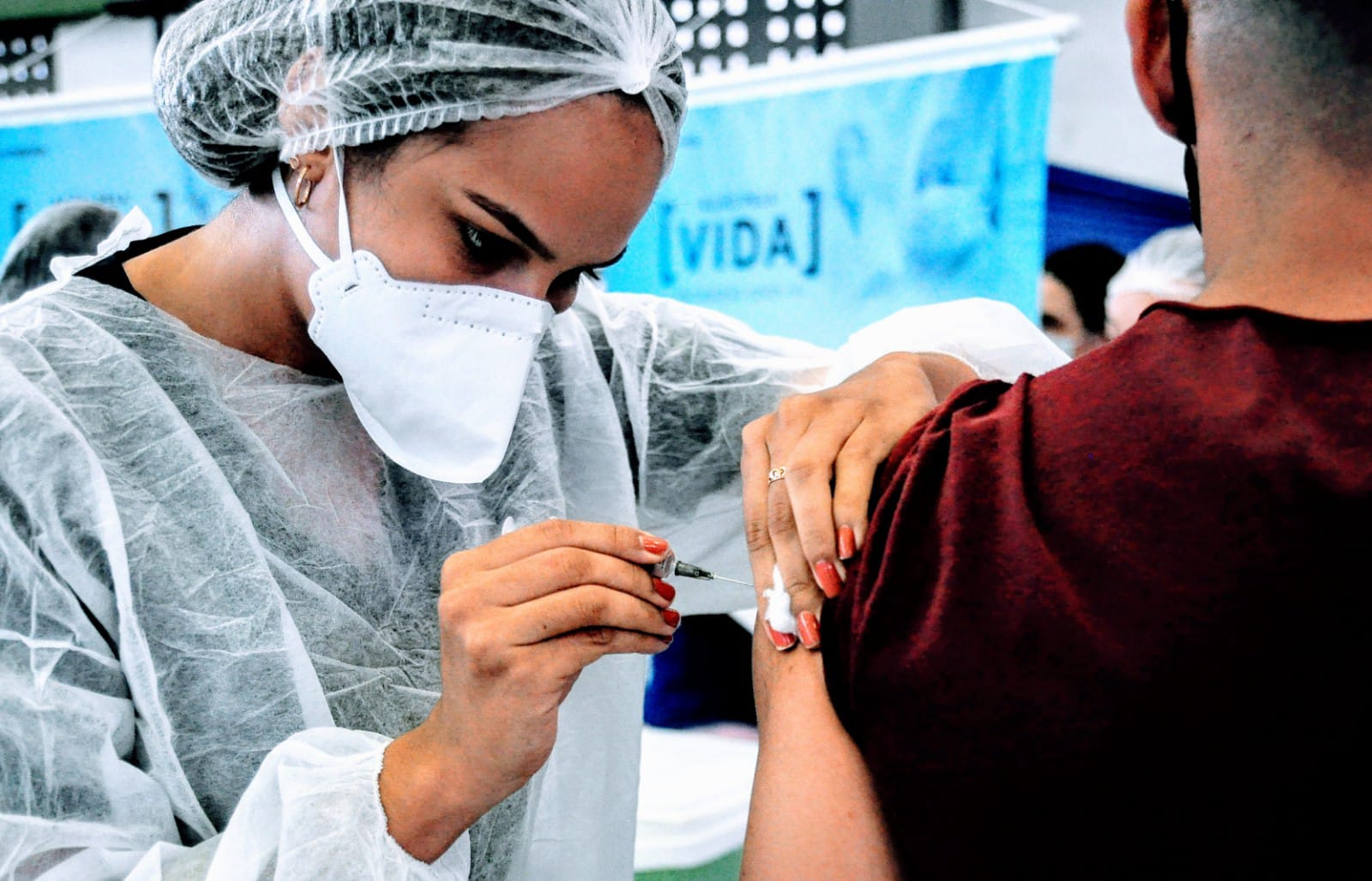Mossoró Vacina aplica 5.378 doses contra a Covid-19 no fim de semana