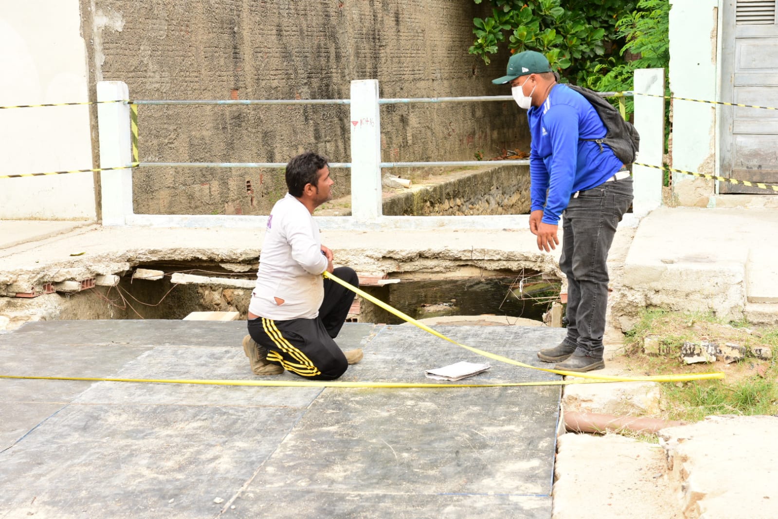 Obras avançam para recuperação de rede de drenagem no bairro Barrocas