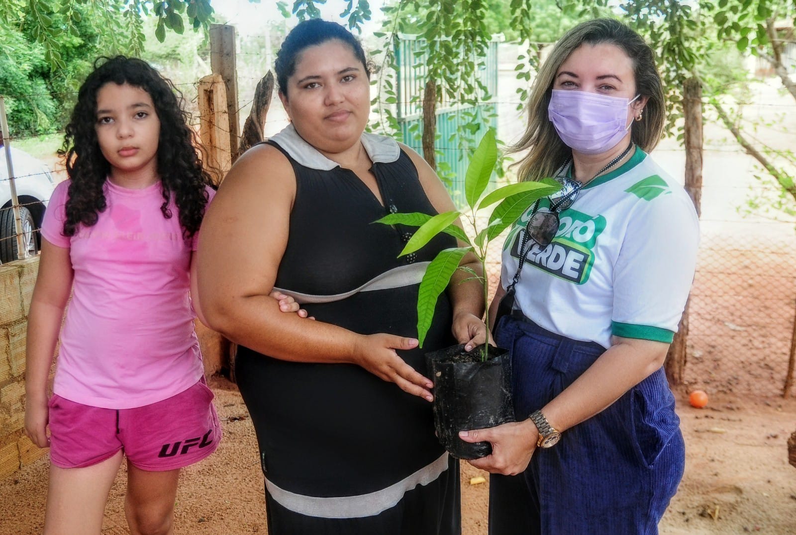 Programa “Mossoró Verde” chega à comunidade Recanto da Esperança